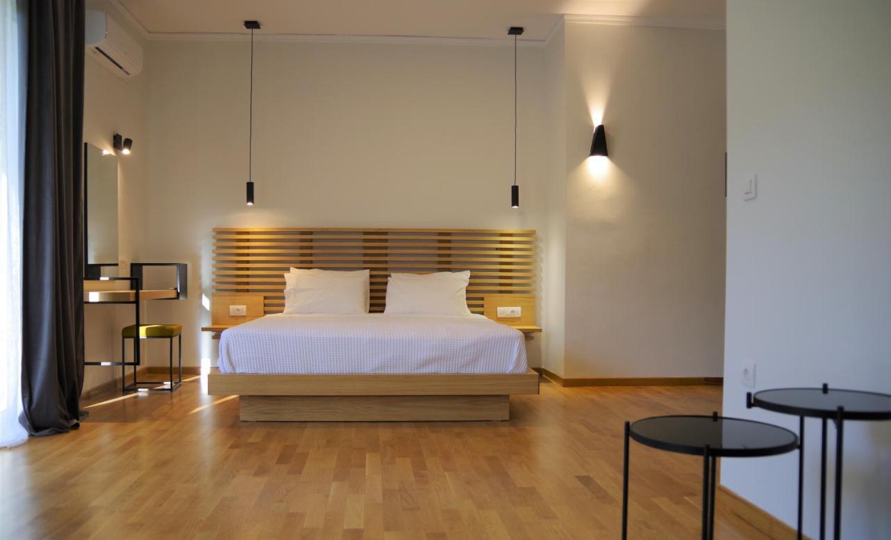Theoxenia Hotel Andritsaina Exterior photo